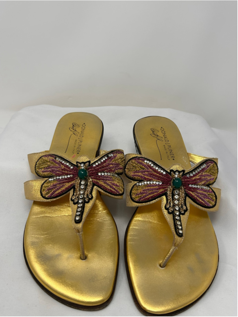 Donald J Pliner Italian Gold Dragonfly Embellished Thong Sandals Size 10M